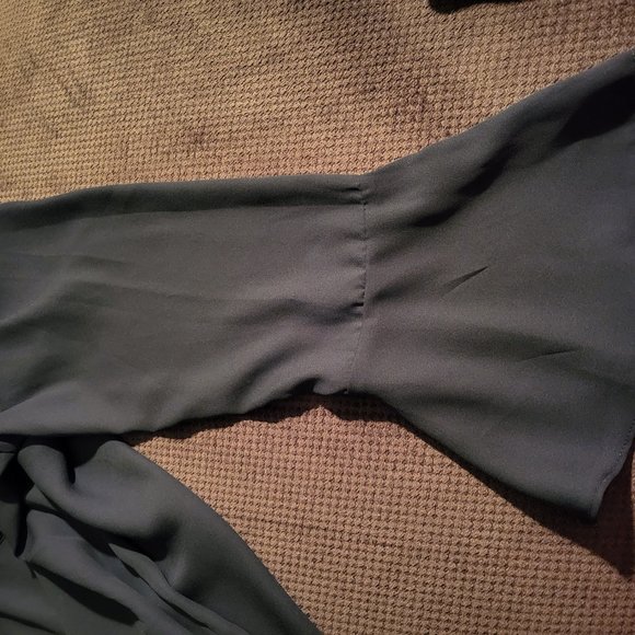 Top - Picture 4 of 4